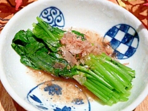 香りがいい♪三つ葉の梅肉和え